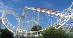 roller coaster.  Morgue file foto.